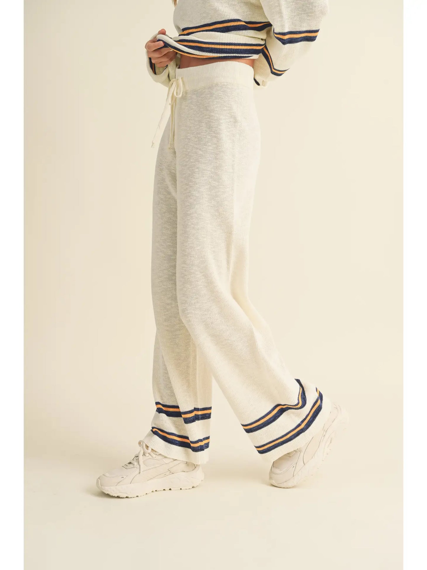 MULTI COLOR STRIPED KNIT PANTS