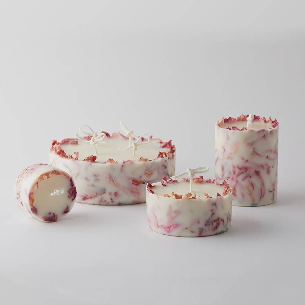 BLUSH SOY CANDLE