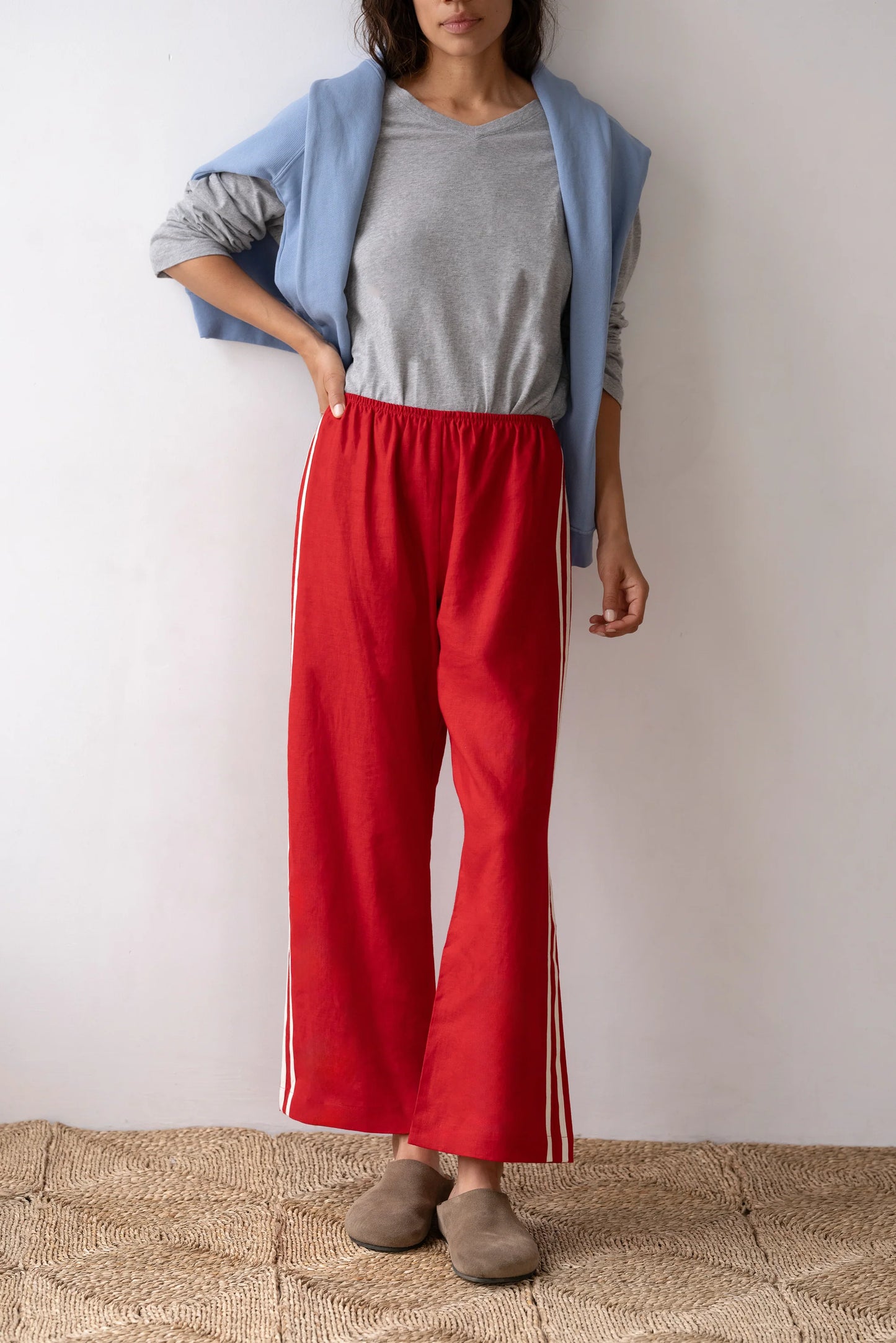 THE LINEN STRIPE CROP PANT