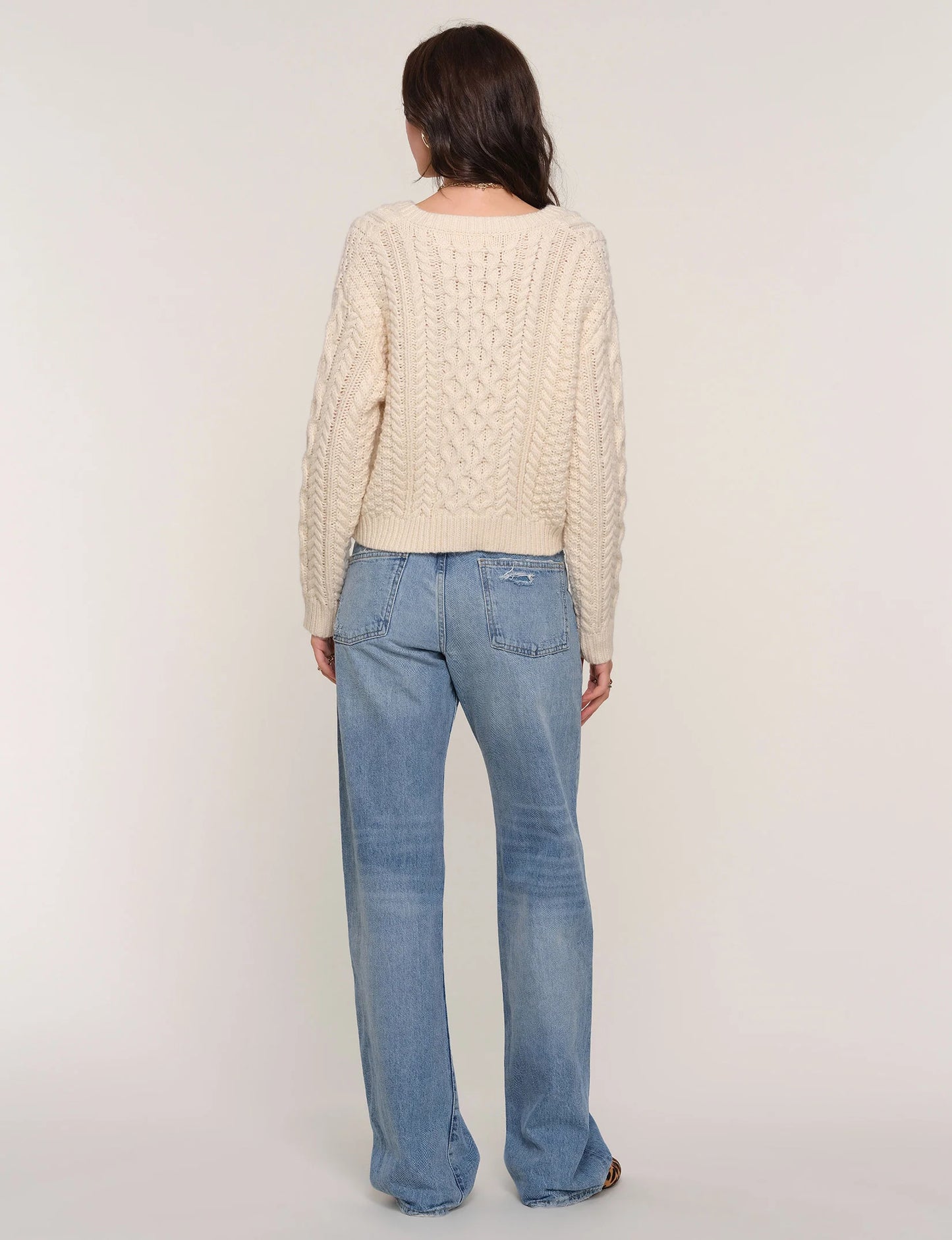 VEDA FLORAL EMBROIDERY CARDI