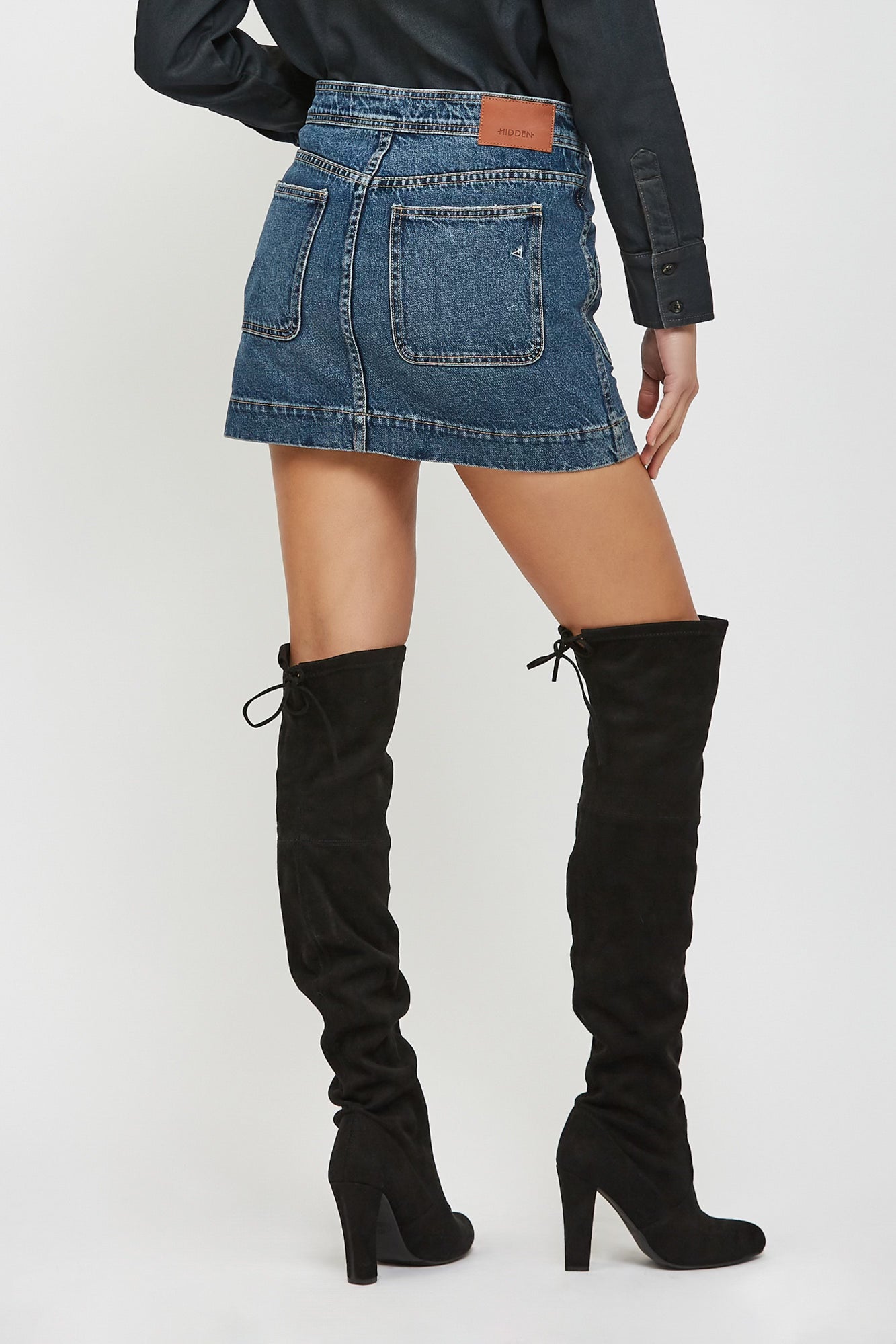 DENIM MINI SKIRT WITH ZIPPER POCKETS