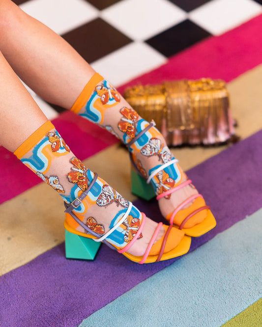 70'S RAINBOW BUTTERFLY SHEER SOCK