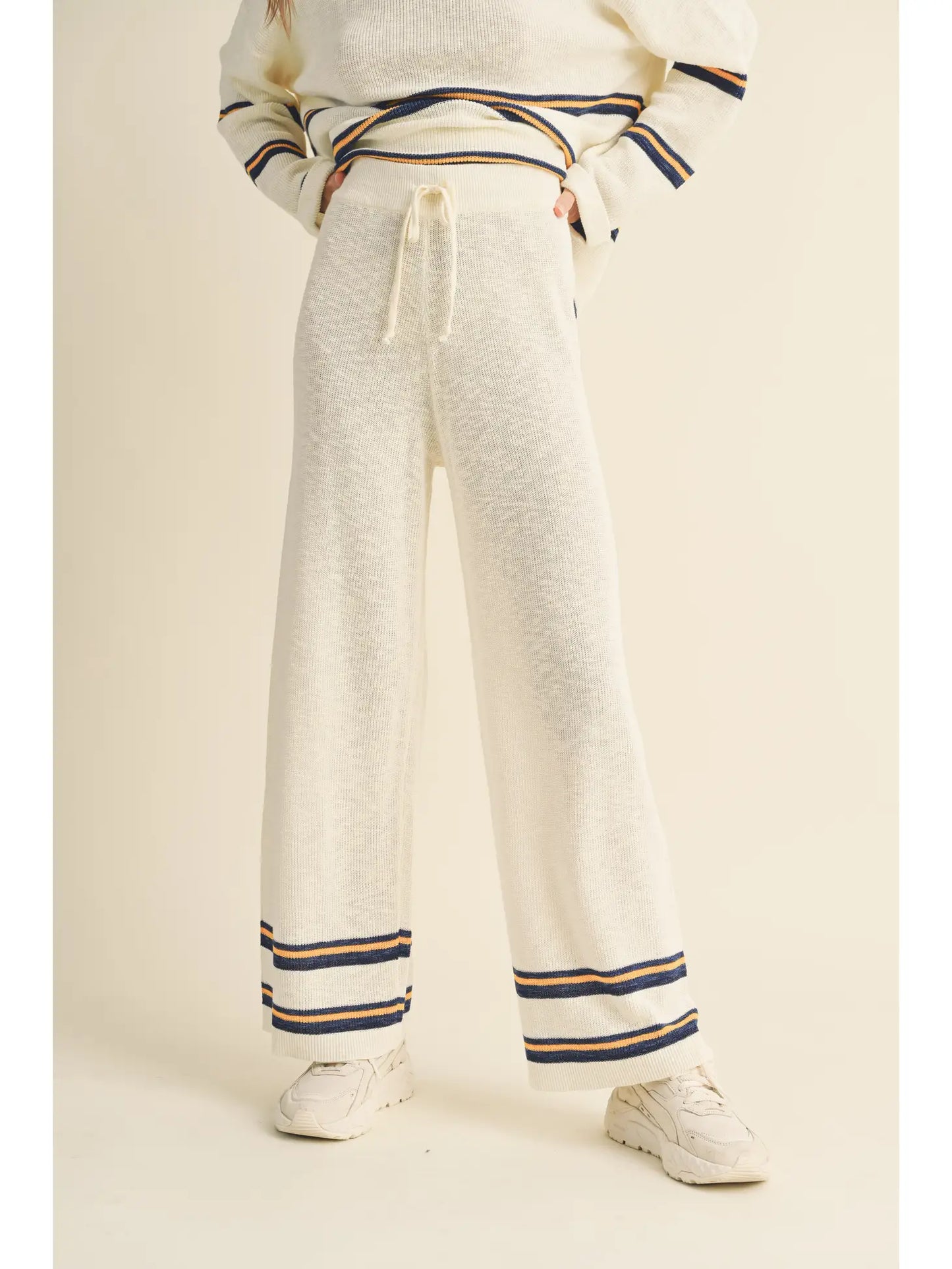 MULTI COLOR STRIPED KNIT PANTS