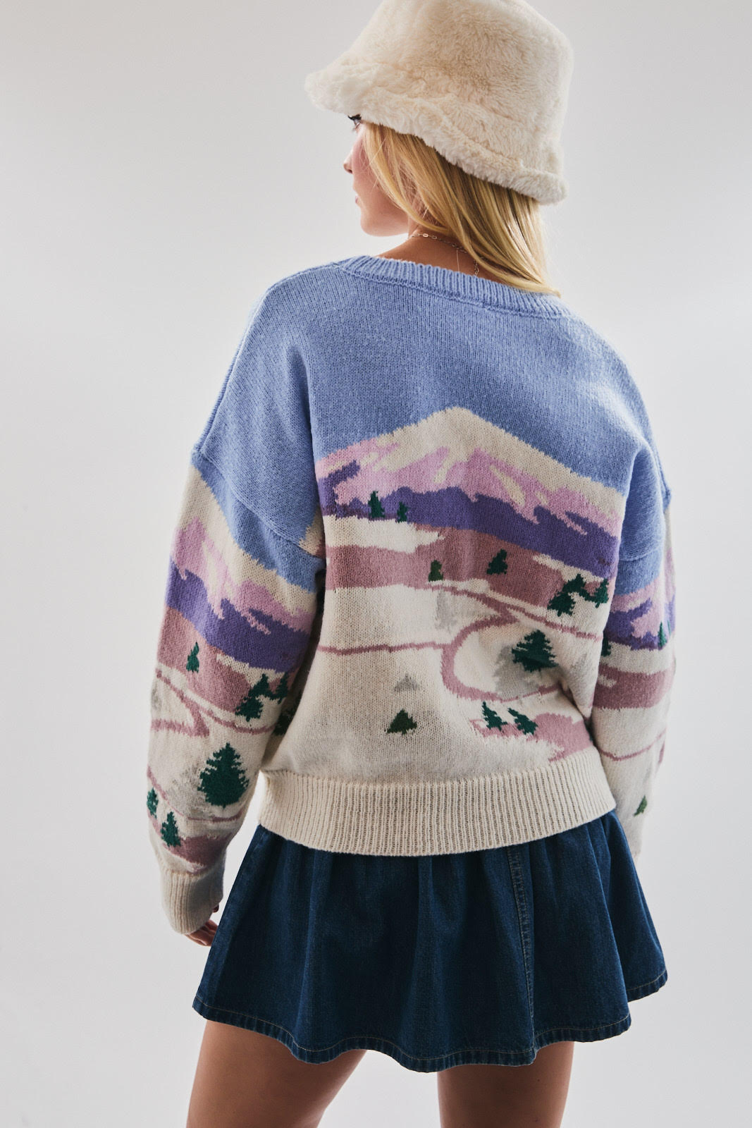 THE PERFECT APRES SKI SWEATER