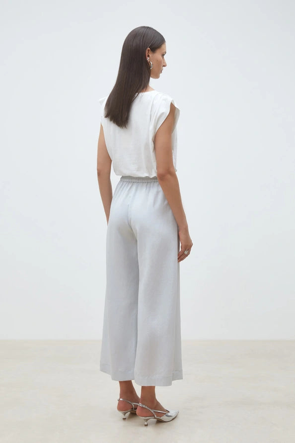 MARCHA BUBBLE HEM TOP