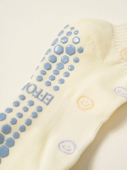 SMILEY FACE RUFFLE GRIP/PILATES SOCKS