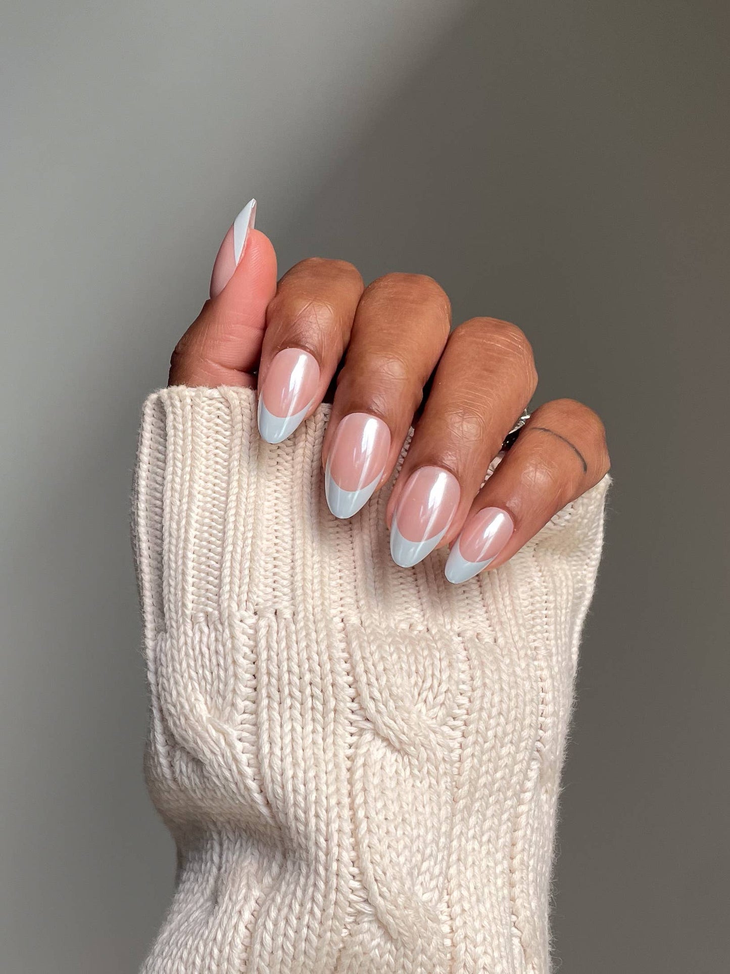 BLUEBERRY ICING PRESS ON NAILS