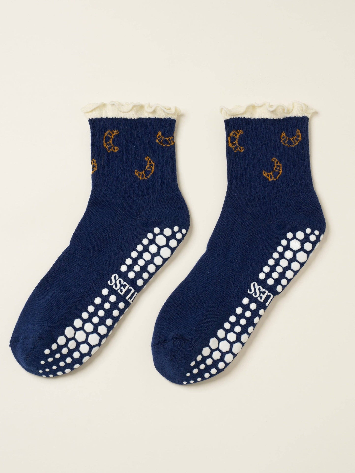 Croissant Ruffle Pilates Grip Socks