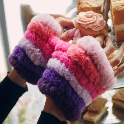 NEW FAUX FUR MITTENS