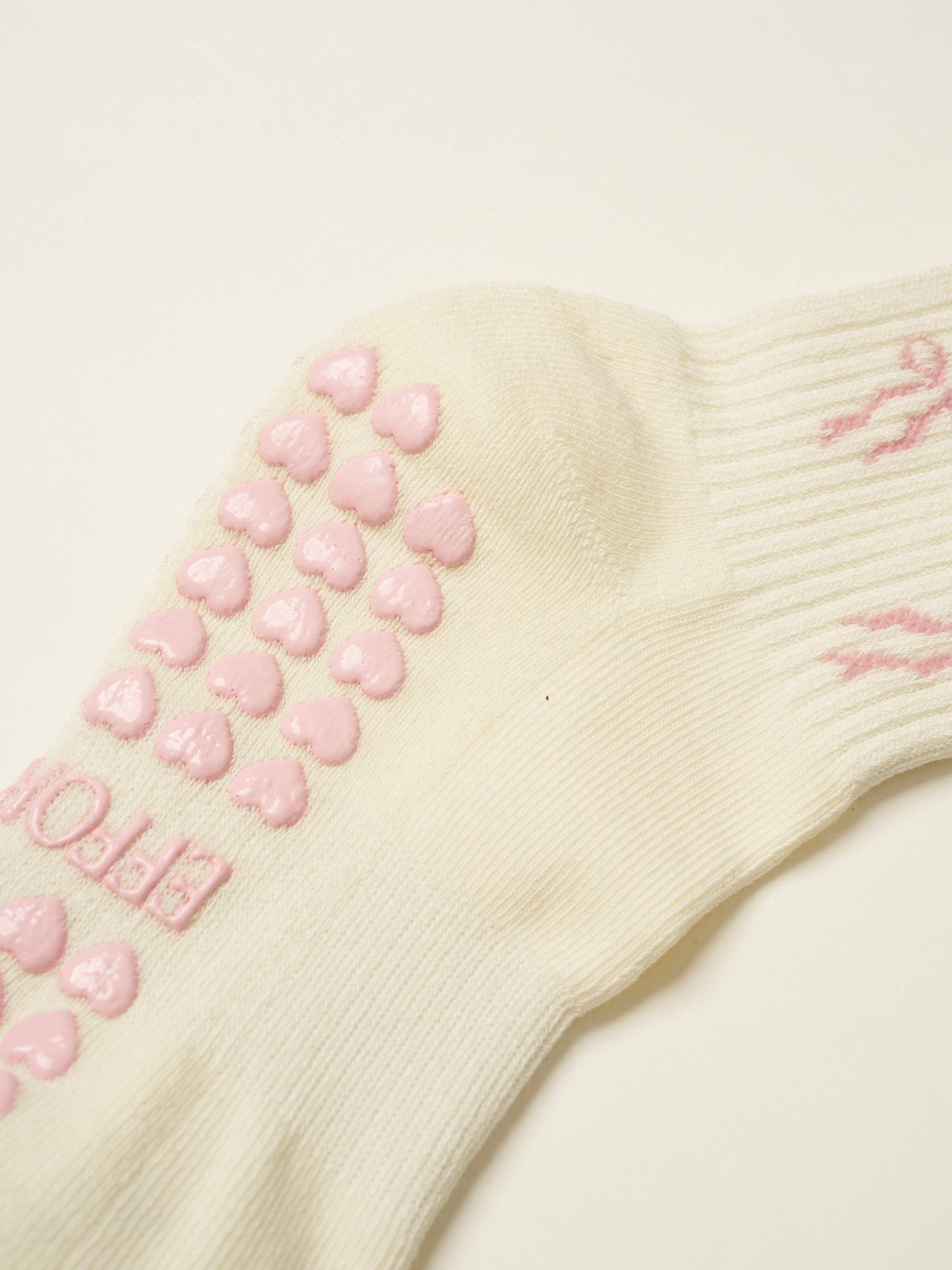 BOW RUFFLE GRIP PILATES SOCKS