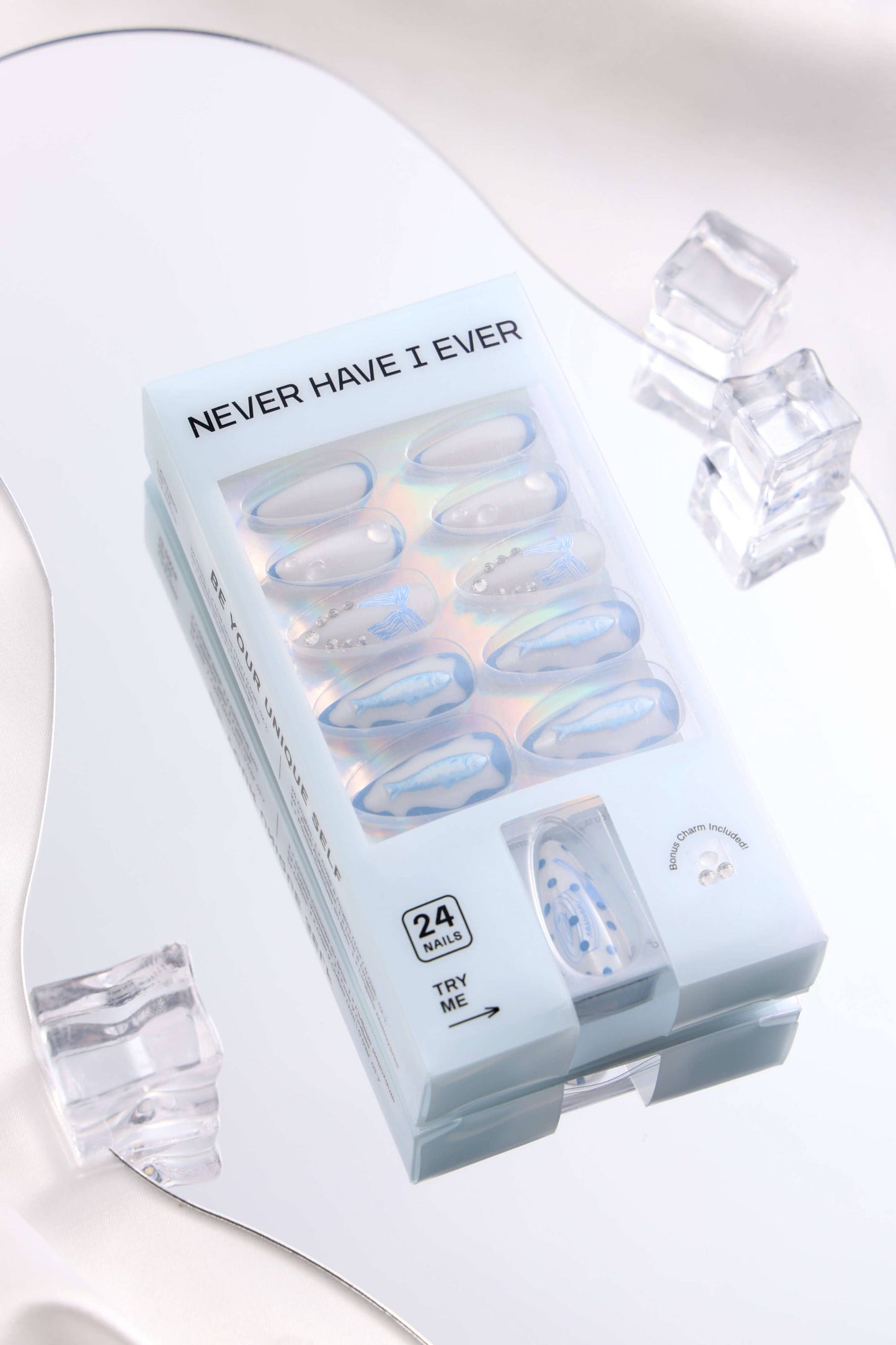 SARDINE DREAM ALMOND PRESS-ON NAILS