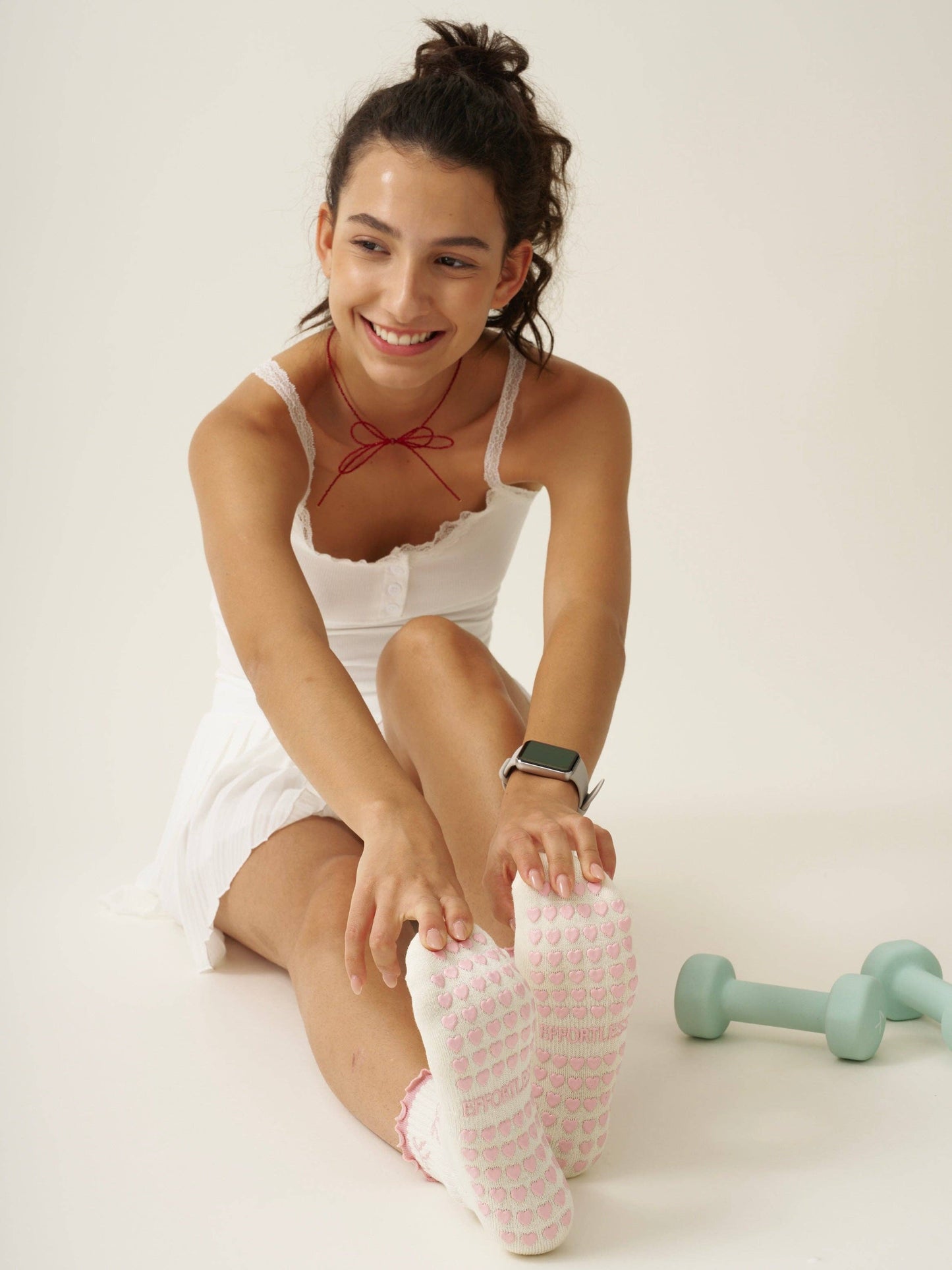BOW RUFFLE GRIP PILATES SOCKS