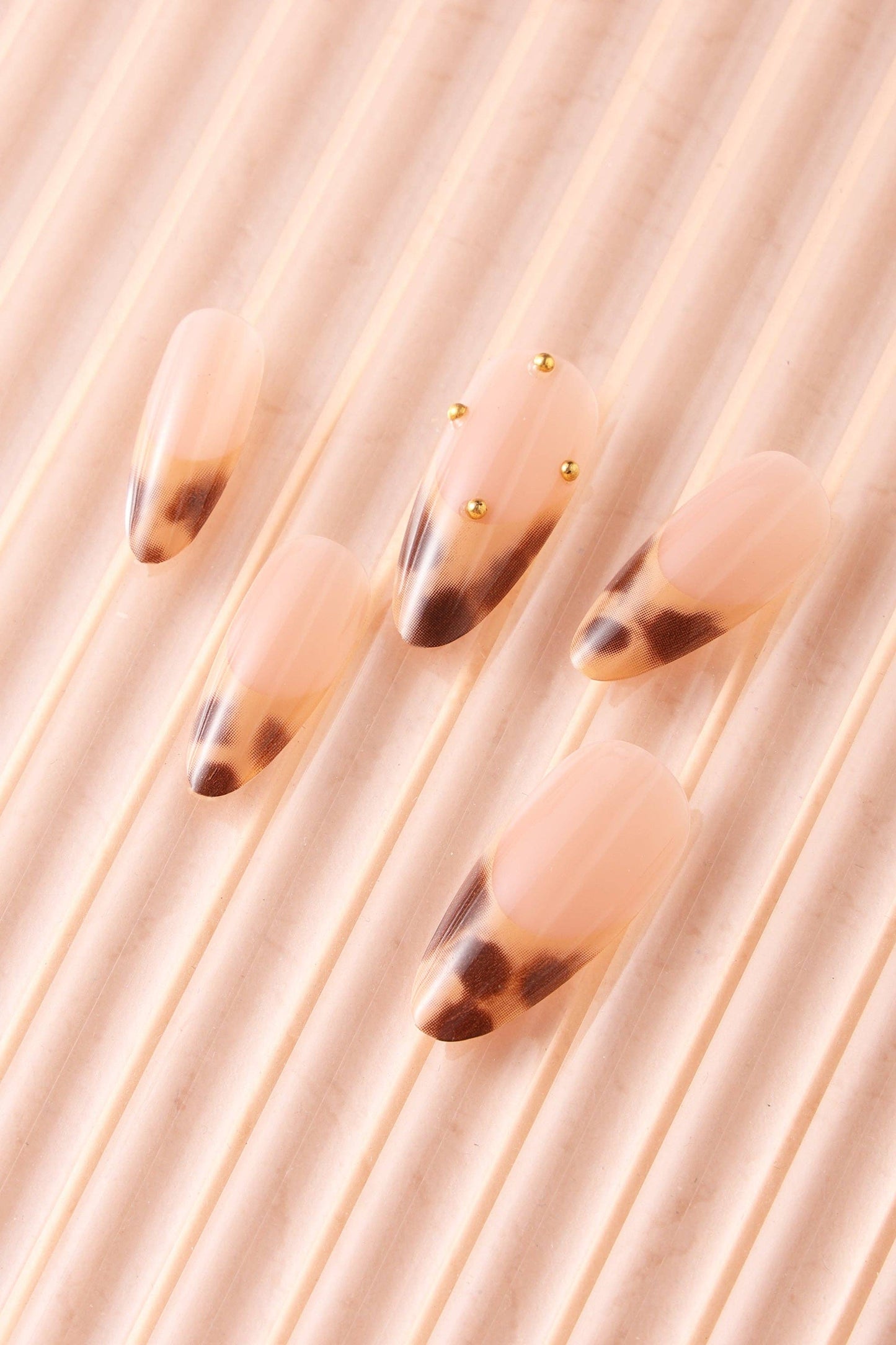 FRENCH LEOPARD PRESS ON NAILS