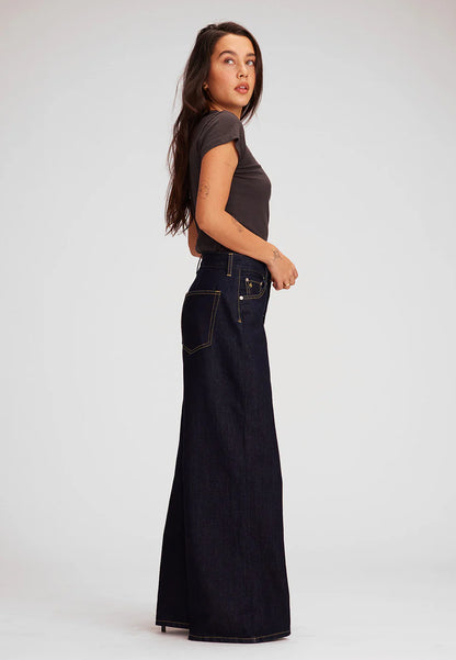 MARLEY ULTRA HIGH RISE BAGGY JEAN