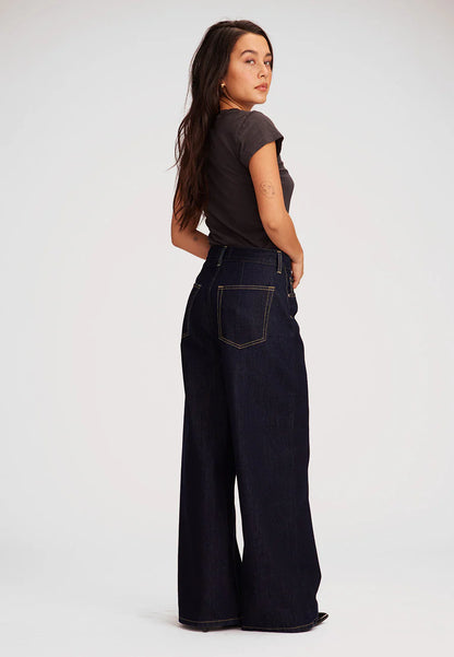 MARLEY ULTRA HIGH RISE BAGGY JEAN