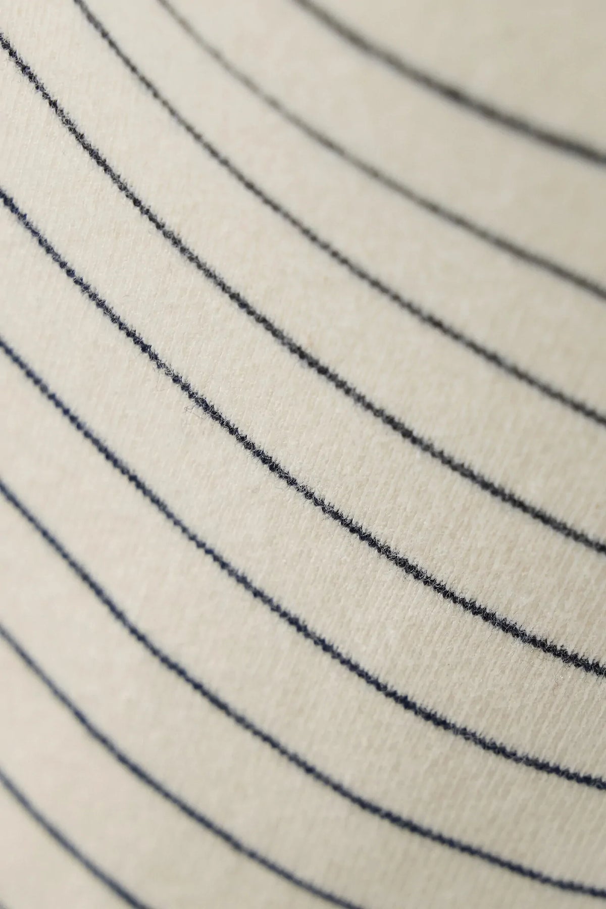 NANDO STRIPE SLIM FIT TEE