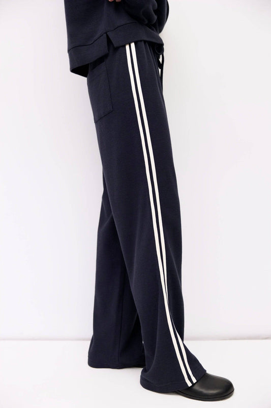THE JENNY WAFFLE TRACK PANT