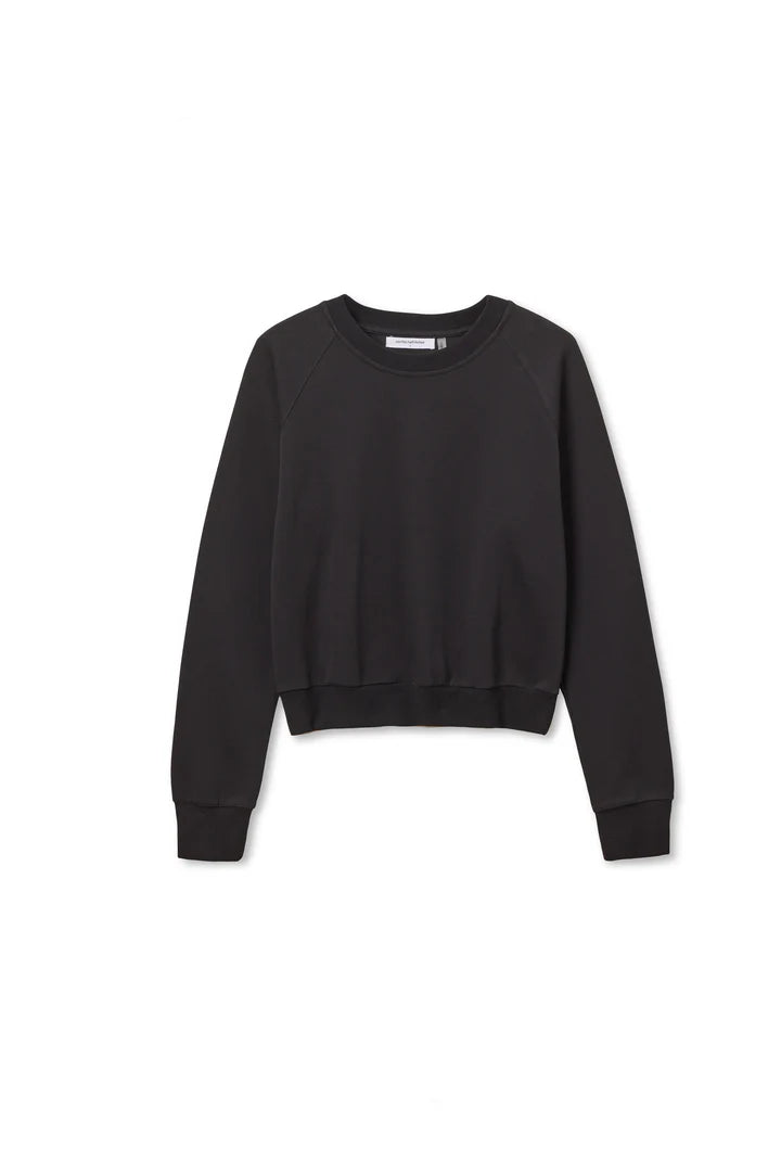 LUCIA TRAVEL RAGLAN CREW NECK