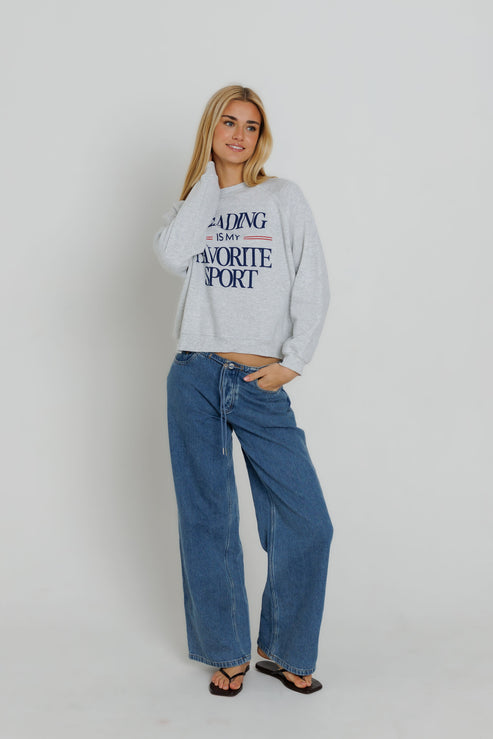 READING BOOKS IS MY FAVORITE SPORT SWEATSHIRT