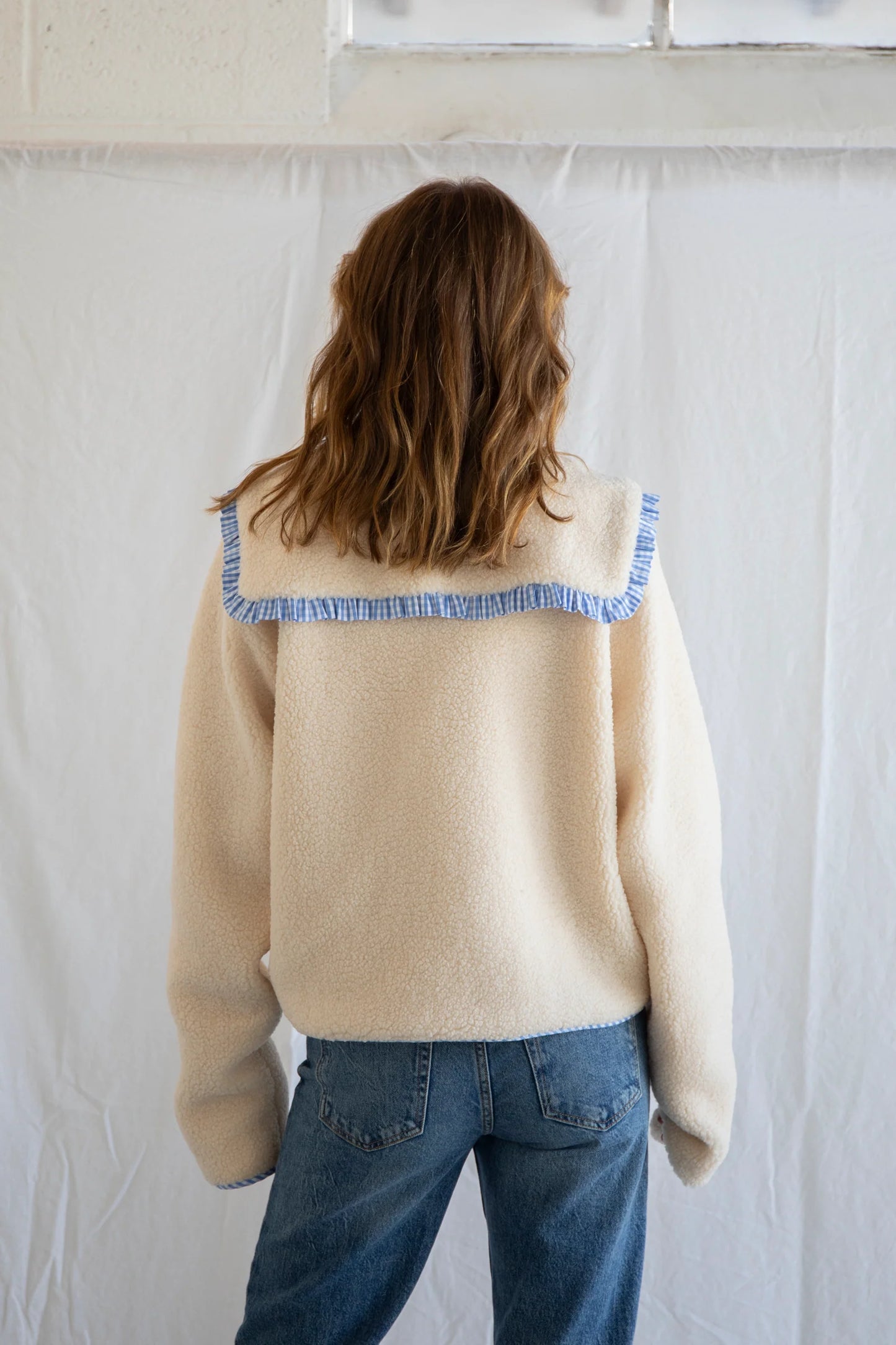 CUTIE GINGHAM PETER PAN COLLAR SHERPA JACKET
