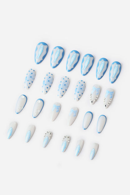 SARDINE DREAM ALMOND PRESS-ON NAILS