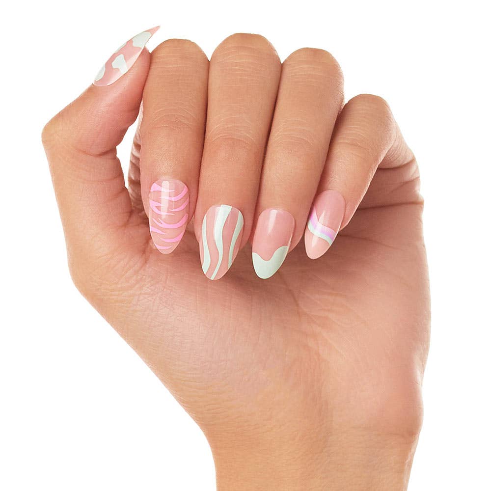 Wild Card Press on Nails