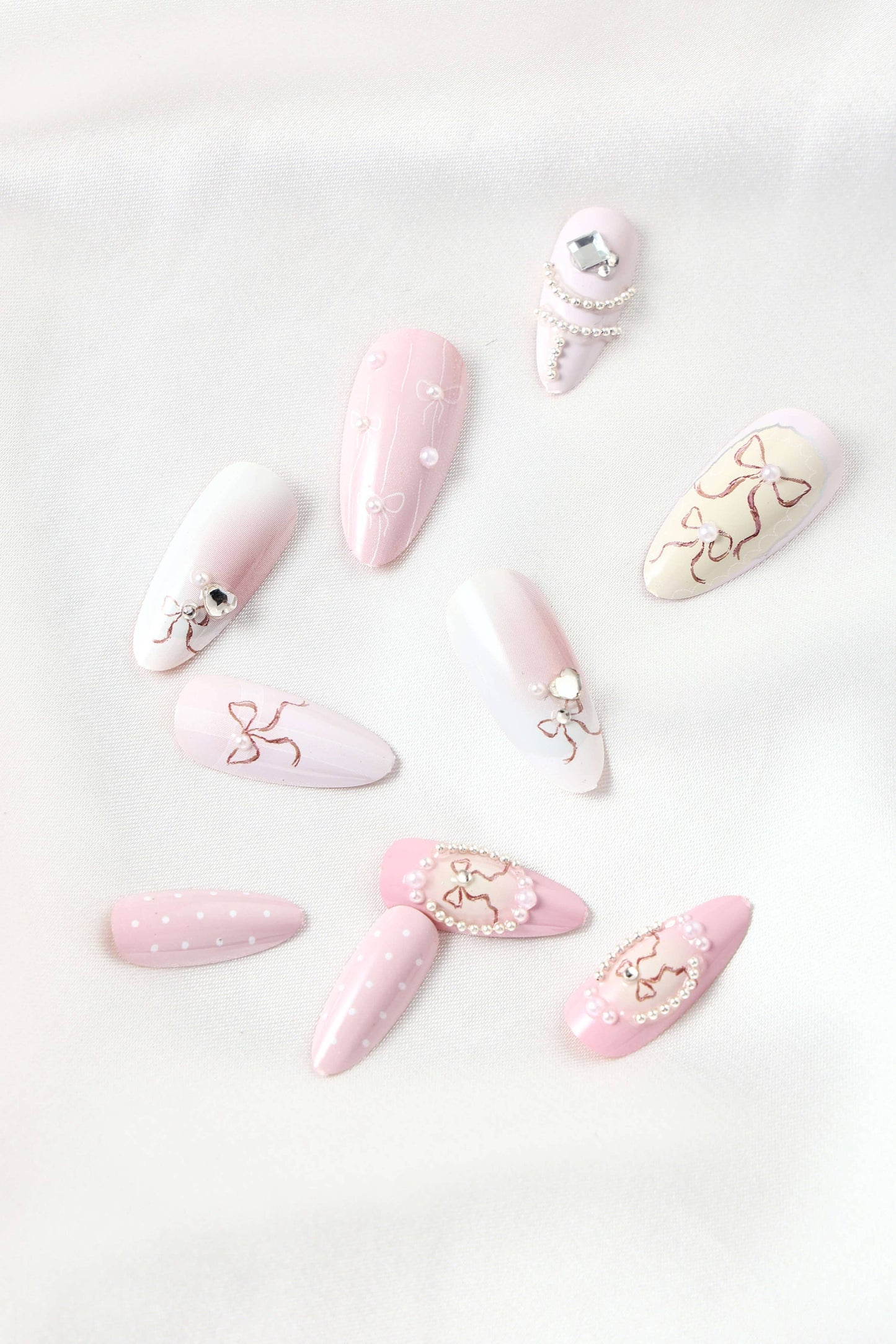 PAINTED BOWS ALMOND PRESS-ON NAILS