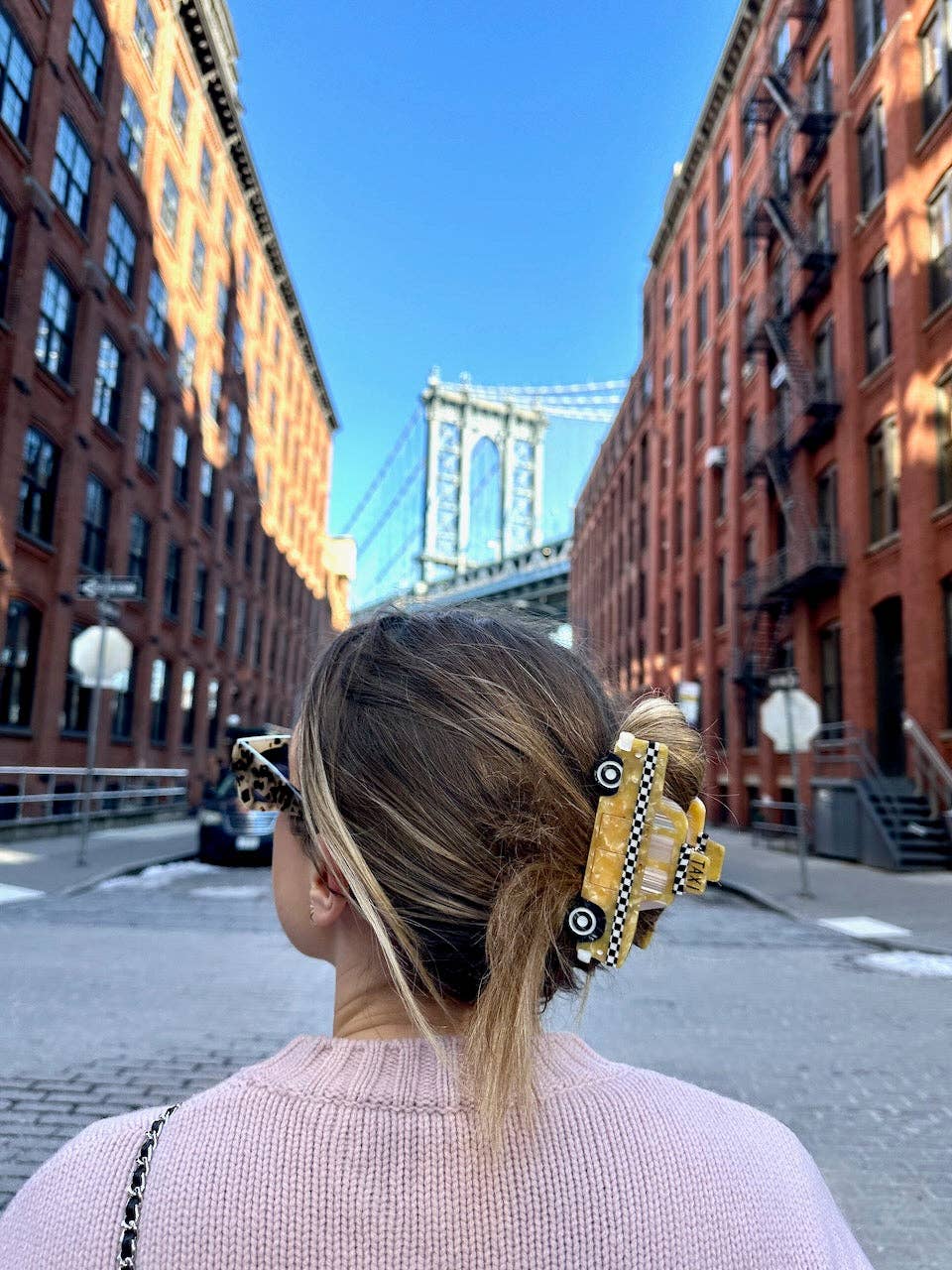 YELLOW TAXI HAIR CLIP