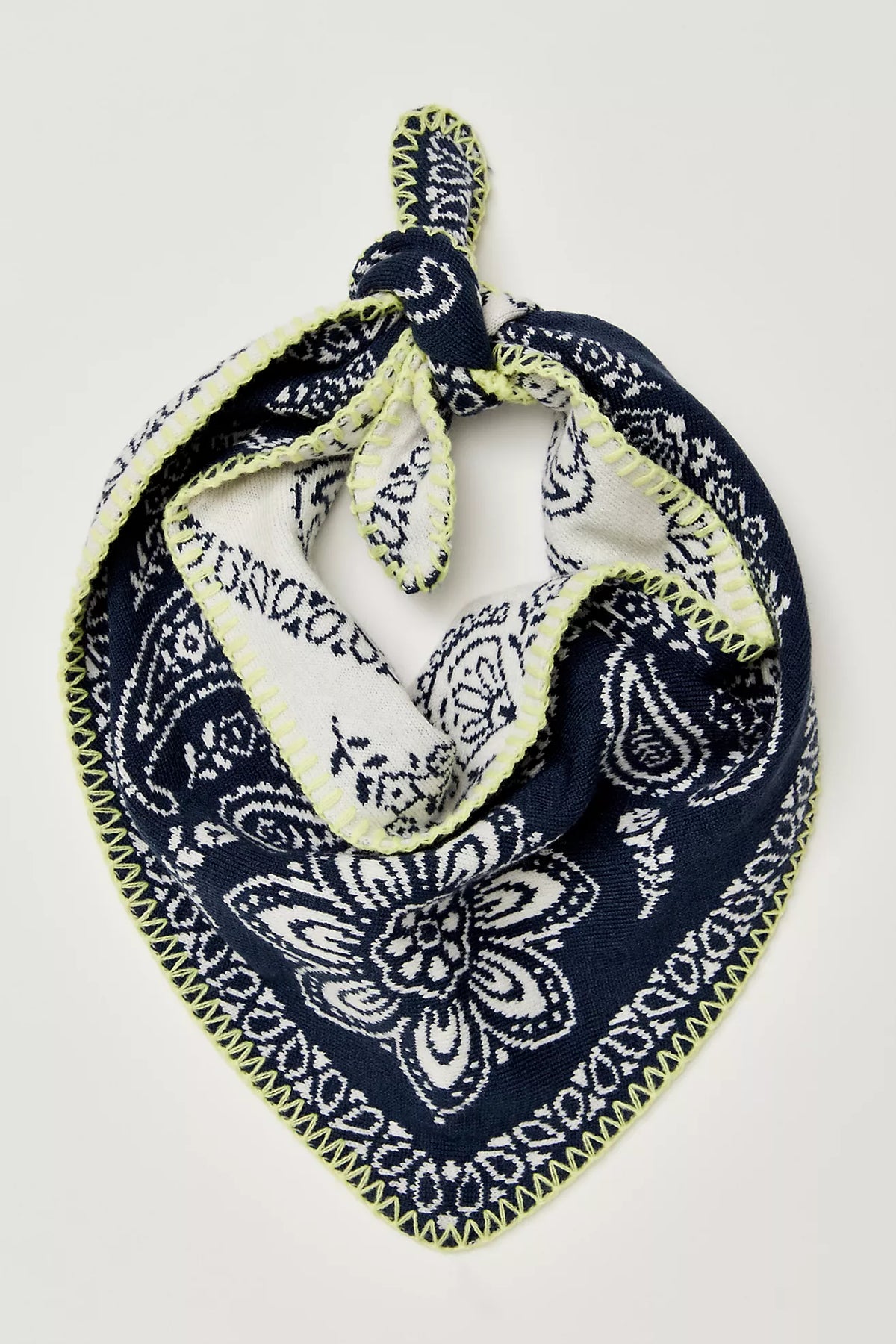 CARMEN KNITTED TRIANGLE SCARF