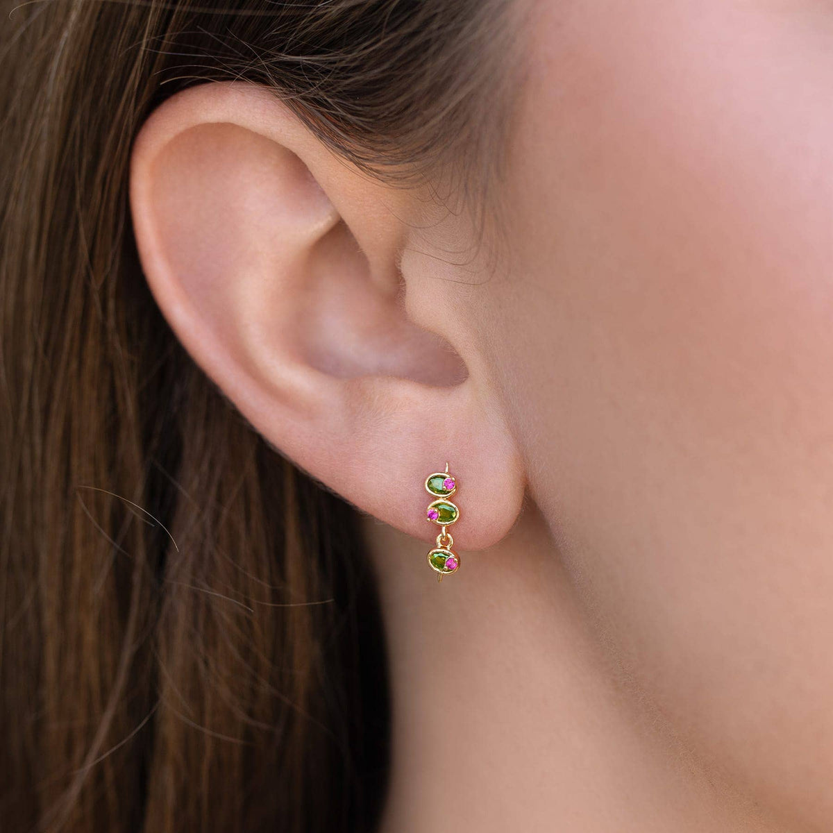 MINI OLIVE STUDS