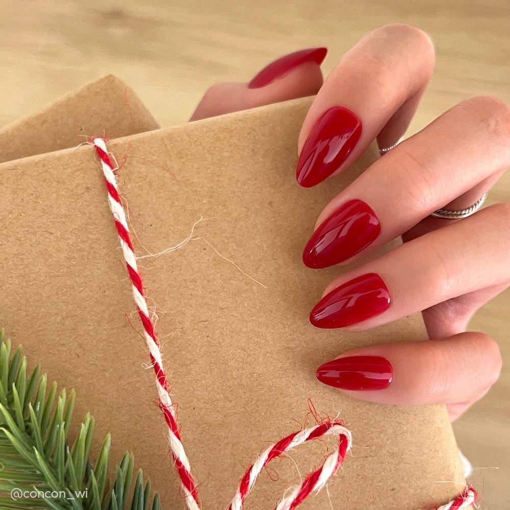 CLASSIC RED PRESS ON NAILS