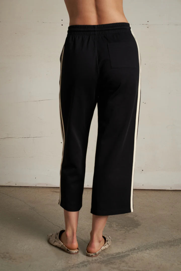 CLAUD TRAVEL TRACK PANT