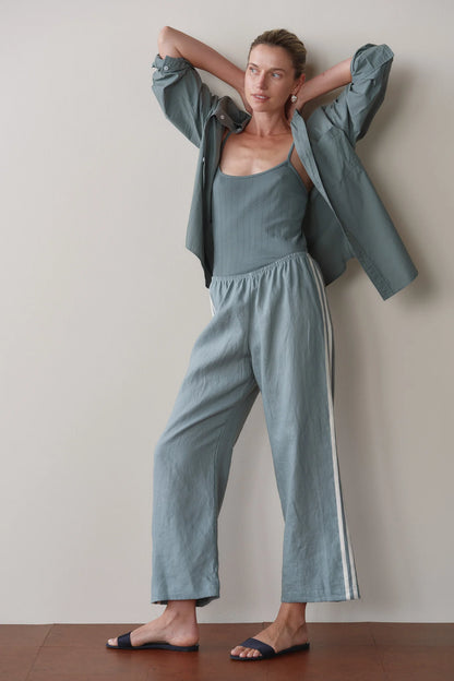 SAGE LINEN STRIPE CROP PANT