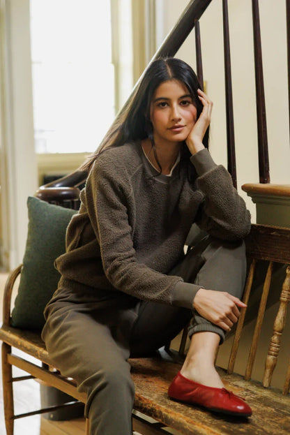 DARK OLIVE ZIGGY SWEATSHIRT
